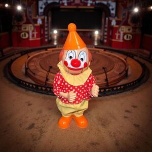 Vintage Plastic Money Wish Pot Belly Clown Movable Hands & Mouth Bank